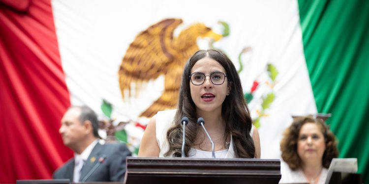 Giulianna Bugarini propone penalizar rastreo sin consentimiento