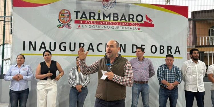 Alcalde Eric Gaona apertura nuevo espacio deportivo para Santa María
