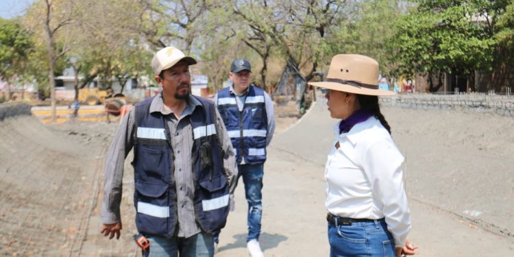 Fanny Arreola: Avanza con fuerza la remodelación del Parque Amanecer