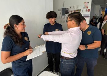 Promueve Carlos Torres Piña jornada de salud y prevención en la Fiscalía Regional de Zitácuaro