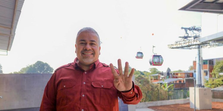 “El teleférico de Uruapan es símbolo de una transformación que pone lo mejor al servicio del pueblo”: Jesús Mora