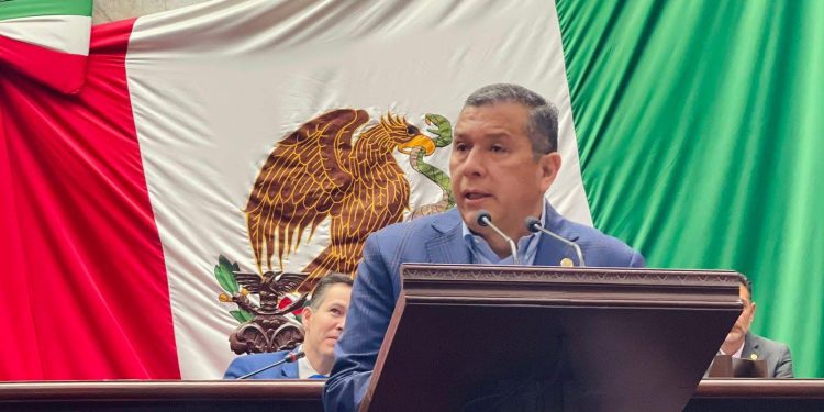 Juan Carlos Barragán anuncia iniciativa para garantizar que DAP se utilice para mejorar servicio de alumbrado en municipios