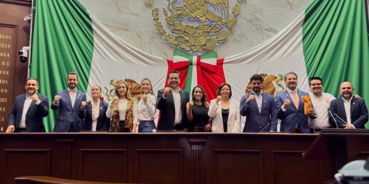 Diputados de Movimiento Ciudadano cierra filas en Morelia y traza agenda nacional desde lo local