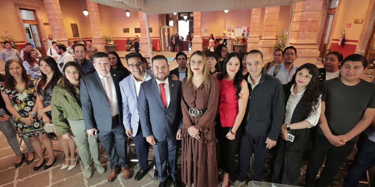 Respalda Reyes Galindo iniciativa de Coletivo Pride para tipificar el transfeminicido en Michoacán