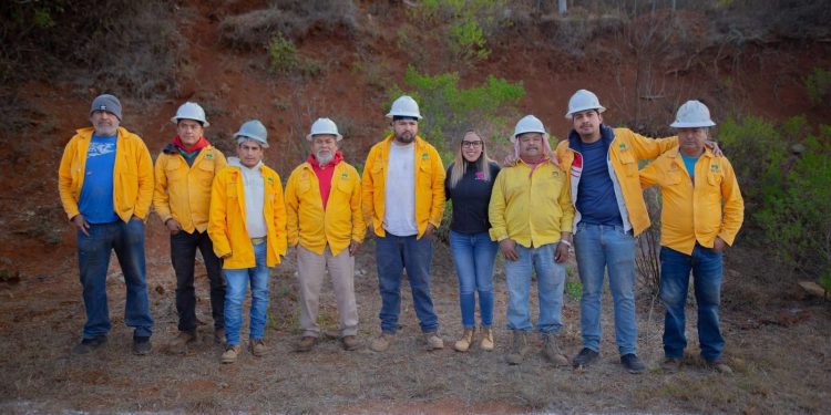 Dayana Pérez reporta control del incendio forestal y refuerza acciones de prevención en Salvador Escalante
