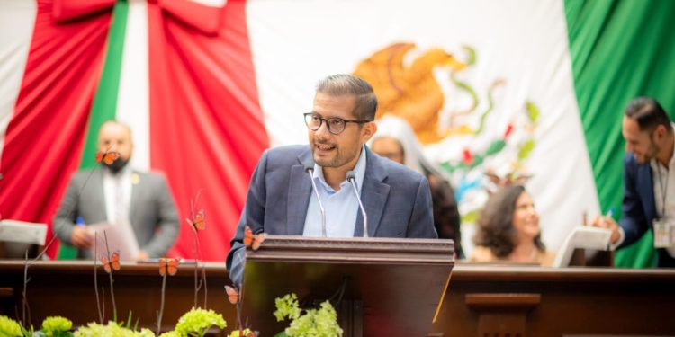 Conrado Paz propuso elevar a rango constitucional a la Procuraduría de Protección de Niñas, Niños y Adolescentes de Michoacán