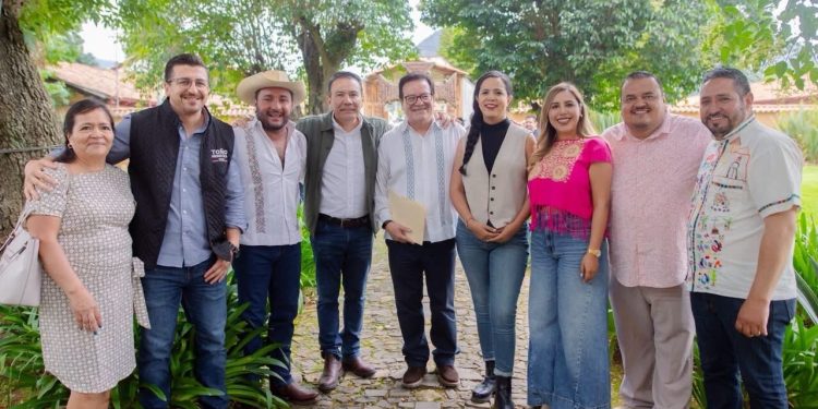 Dayana Pérez impulsa la conservación del patrimonio histórico de Salvador Escalante