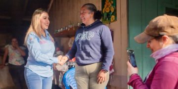 Dayana Pérez encabeza atención inmediata a familias afectadas por las lluvias en Jujucato
