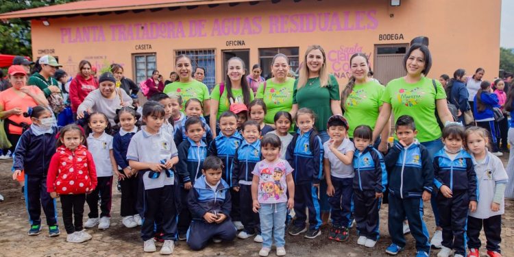 Dayana Pérez impulsa la conciencia ambiental entre niñas y niños de Salvador Escalante