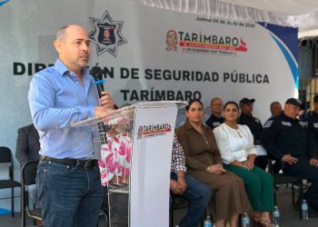 Gobierno de Tarímbaro entrega nuevas patrullas y uniformes para reforzar la seguridad municipal