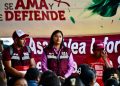 En San Juan Tumbio, Celeste Ascencio destaca el papel de las mujeres en la construcción de la Transformación