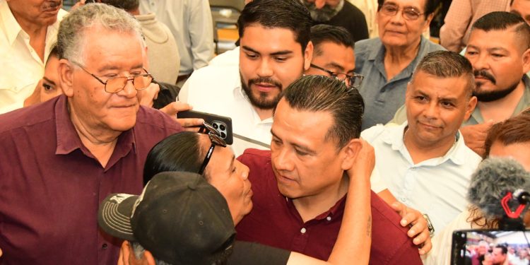 Carlos Torres Piña el perfil más sólido de Morena según encuesta de Massive Caller.