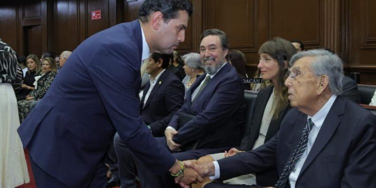 Inscripción en letras de oro de Amalia Solórzano es un acto de justicia histórica para las mujeres de Michoacán: Octavio Ocampo