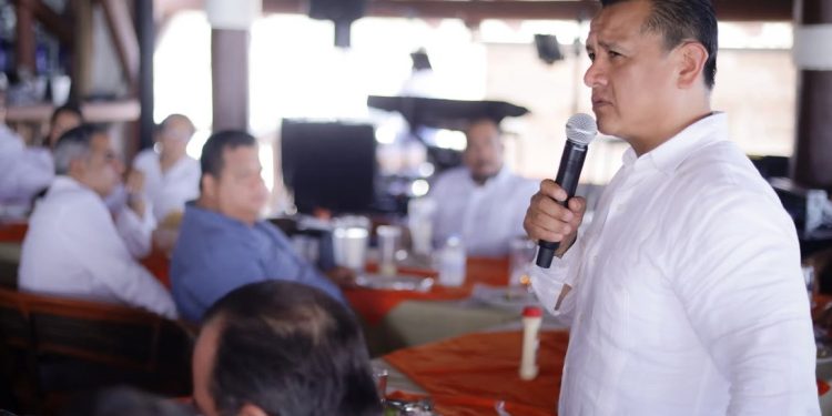 Sectores productivos piden mayor apoyo al desarrollo y reconocen resultados de Torres Piña