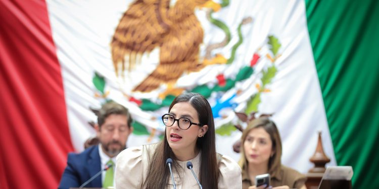 Aprueba Congreso reforma de Giulianna Bugarini para fortalecer audiencias ciudadanas en los ayuntamientos