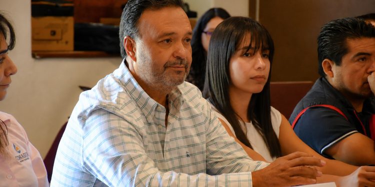 Julio Arreola refuerza acciones para prevenir nuevos riesgos por el río Guani