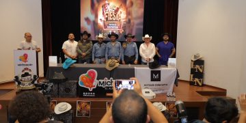 Michoacán recibe la Tercera Reunión Nacional Vaqueros Monarca