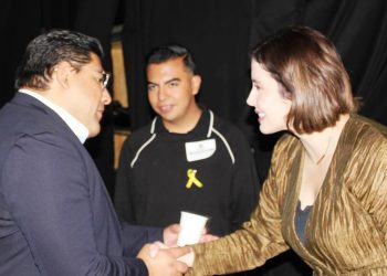 Participa Brissa Arroyo en Foro internacional de prevención del suicidio