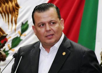 Memo Valencia celebra aprobación de iniciativa que permite que todas las patrullas cuenten con equipo para controlar incendios