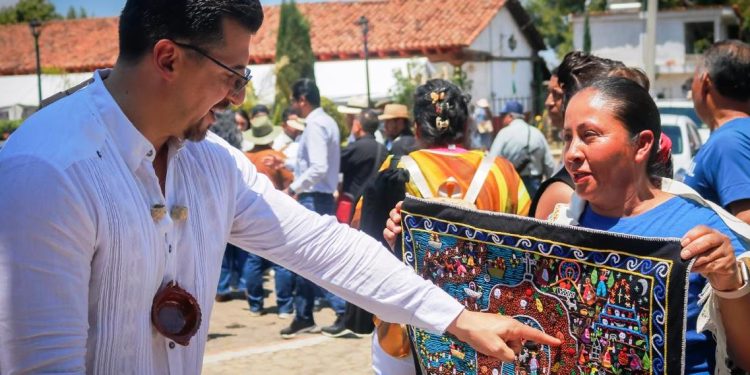 Derechos deben sentirse en la vida cotidiana, no quedarse en el papel: Toño Mendoza