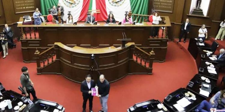 Congreso del Estado regulariza unidades y equipamiento en Seguridad Pública