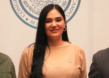 Diana Espinoza se pronuncia por legislar con resultados al presentar su Segundo Informe Legislativo