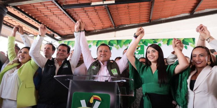 PVEM respalda a Carlos Torres Piña y destaca unidad de la militancia