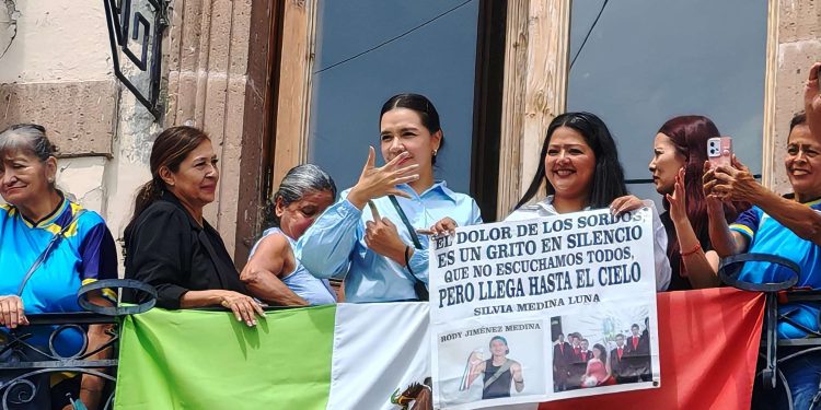 En tiempos en que los políticos le apuestan al revanchismo, Brissa Arroyo abre las puertas del Congreso de Michoacán a la ciudadanía