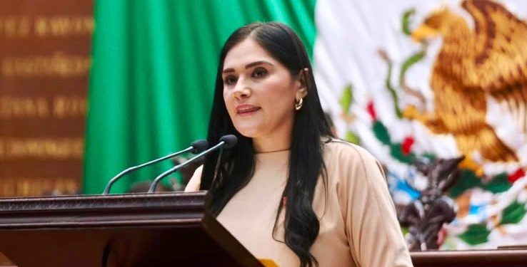 Legislar con resultados, servir con cercanía: Diana Espinoza