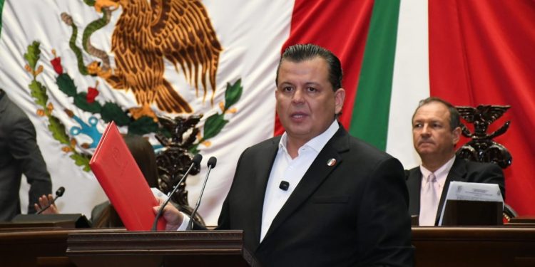 Celebra Memo Valencia aprobación de reforma que reconoce a los ambientalistas michoacanos como defensores de derechos humanos