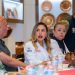 Dayana Pérez reconoce el talento del artesano Pablo Gómez Reyes, ganador del Gran Premio Nacional de Arte Popular 2026