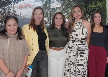 Gladyz Butanda teje alianzas con emprendedoras de Morelia