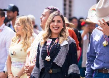 Dayana Pérez Mendoza acompaña a las familias de Lagunillas en la celebración de su 76 aniversario como municipio