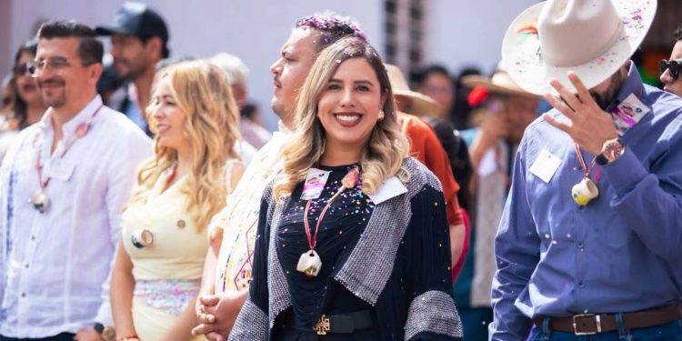 Dayana Pérez Mendoza acompaña a las familias de Lagunillas en la celebración de su 76 aniversario como municipio