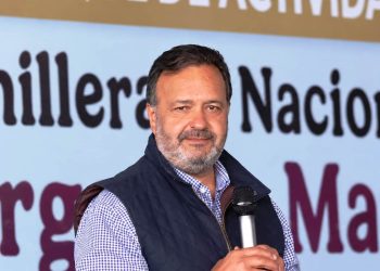 Más educación cerca de nuestros jóvenes, es más futuro para Pátzcuaro: Julio Arreola
