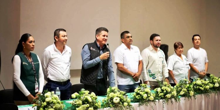 Refrenda Reyes Galindo compromiso con la salud pública en Múgica