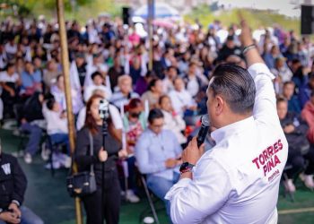 Sectores sociales, productivos y culturales se suman al llamado de unidad de Carlos Torres Piña